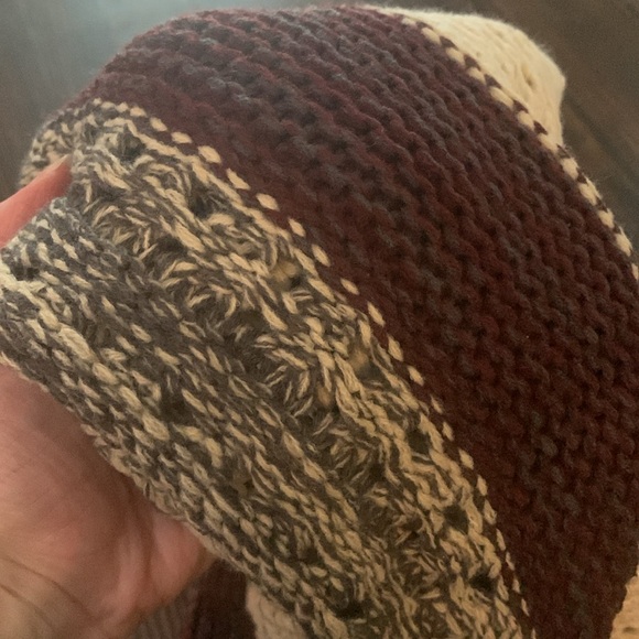 Knit Infinity Scarf - Picture 4 of 4